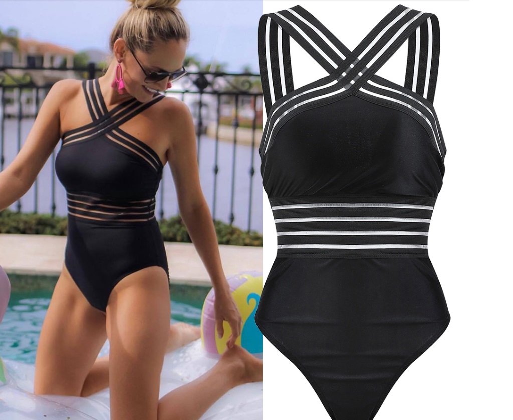 bañador con transparencias