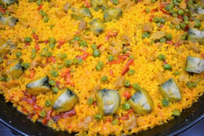 cdn1.cocina familiar.com paella de arroz con magro de cerdo y verduras de temporada Merca2.es