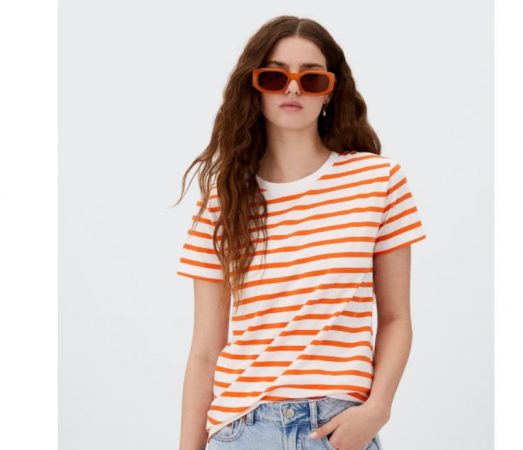 Stradivarius: esta es la camiseta preferida por todas para primavera 14 Merca2.es camiseta stradivarius