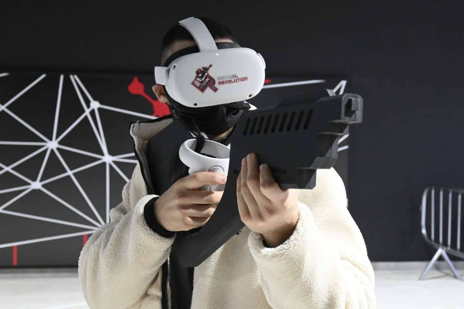 Realidad Virtual en Madrid con VR Airsoft y Virtual Revolution