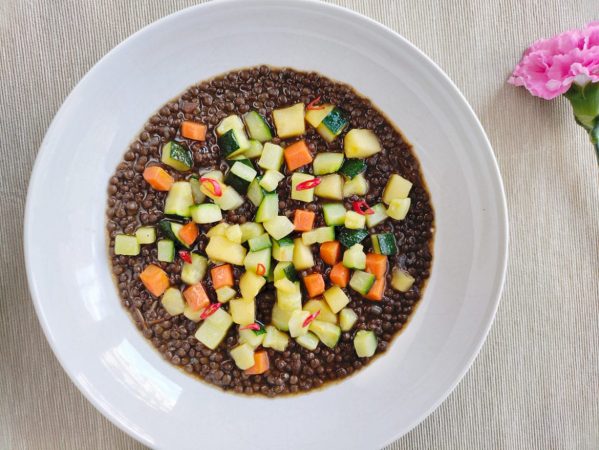 lentejas con manzana 1170x879 1 Merca2.es