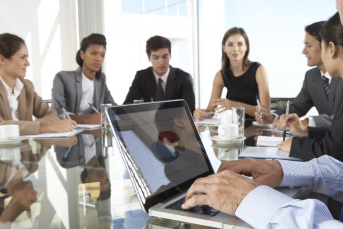 reuniones trabajo Merca2.es