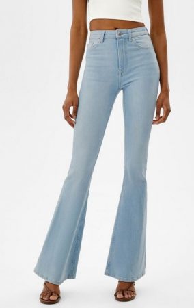 screenshot www.bershka.com 2022.04.17 13 24 54 Merca2.es