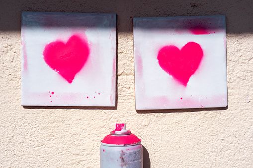 El subastero Jordi Cuxart habla del arte urbano en Palafrugell El subastero Jordi Cuxart habla del arte urbano en Palafrugell