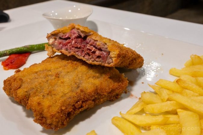 Donde Comer En Gijon Sidreria Restaurante Rio Astur Cachopo Merca2.es