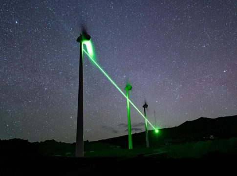 Green Power España, Endesa Sistema de iluminación mediante láser en el parque eólico de Fuencaliente