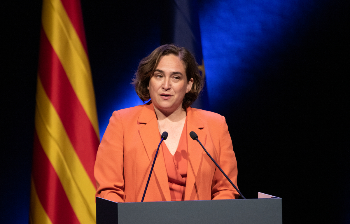 La querella contra Colau por la ‘superisla’ pone en jaque la movilidad del PSC