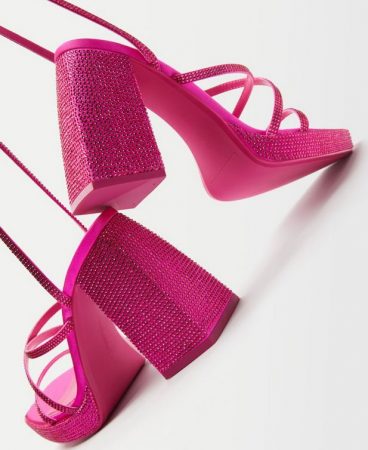 screenshot www.bershka.com 2022.05.14 19 54 22 Merca2.es