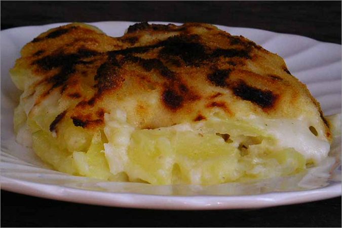 bacalao con patatas y bechamel Merca2.es