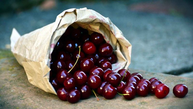 cerezas moradas Merca2.es