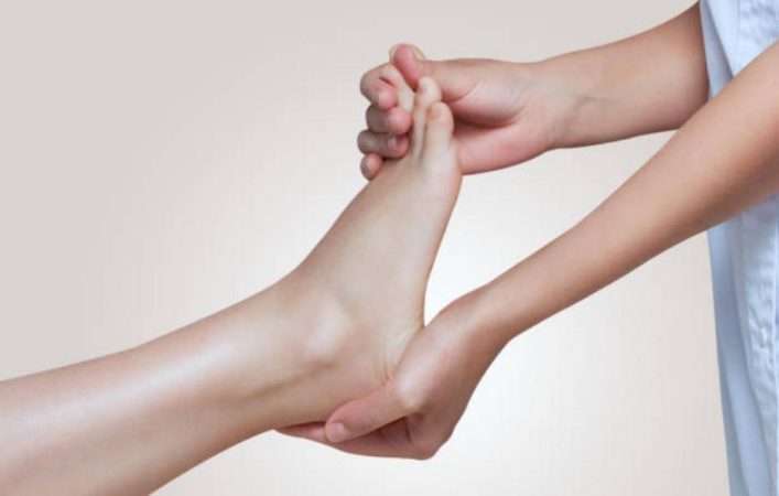 Los peligros para tu salud de usar sandalias con plataforma 52 Merca2.es Cómo lucir pies hermosos con zapatos cómodos