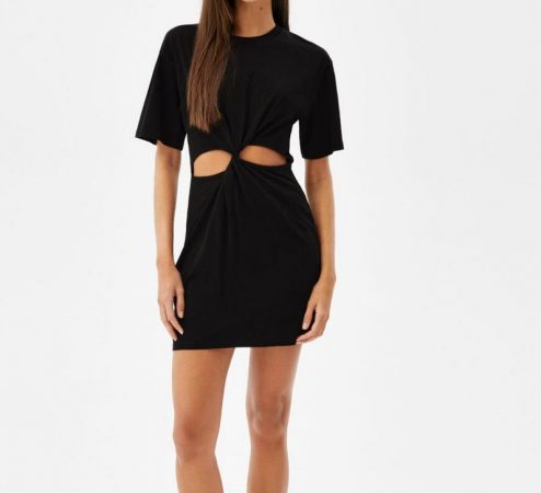 screenshot www.bershka.com 2022.06.08 15 22 24 Merca2.es