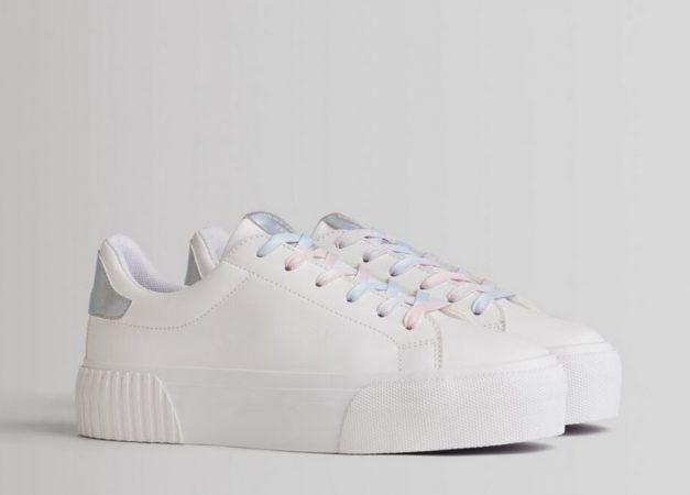 screenshot www.bershka.com 2022.06.08 18 06 34 Merca2.es