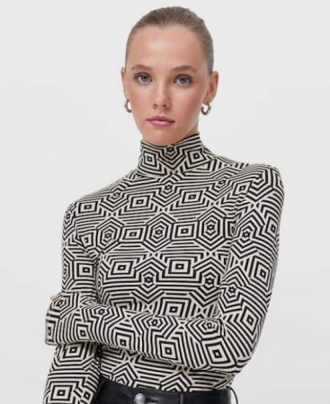 screenshot www.stradivarius.com 2022.06.27 11 21 51 Merca2.es