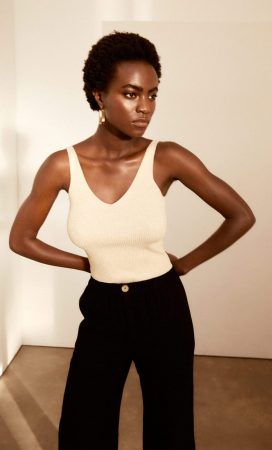 Stradivarius: este mono rústico es fresco, moderno y no cuesta ni 20 euros 27 Merca2.es stradivarius 5 1 Merca2.es