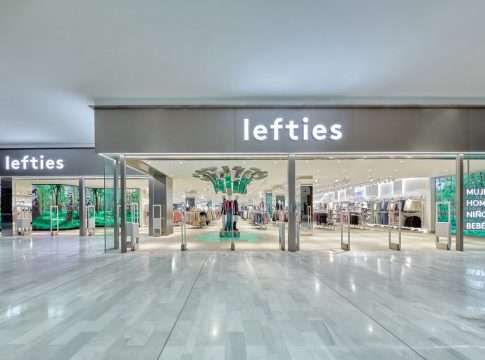 Lefties tiene el top boho que no puede faltar en tu armario si te vas de festival Lefties tiene el top boho que no puede faltar en tu armario si te vas de festival