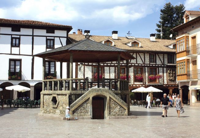 Pueblos bonitos de España donde no hace mucho calor