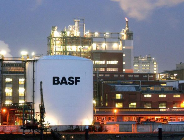 BASF aumenta el EBITDA antes de extraordinarios en 2024 debido al sólido desempeño de su negocio de base 1 Merca2.es Basf