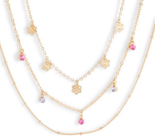 El nuevo conjunto de Primark para lucir unas piernas extra largas aunque seas bajita 19 Merca2.es Collar dorado de triple cadena de Primark