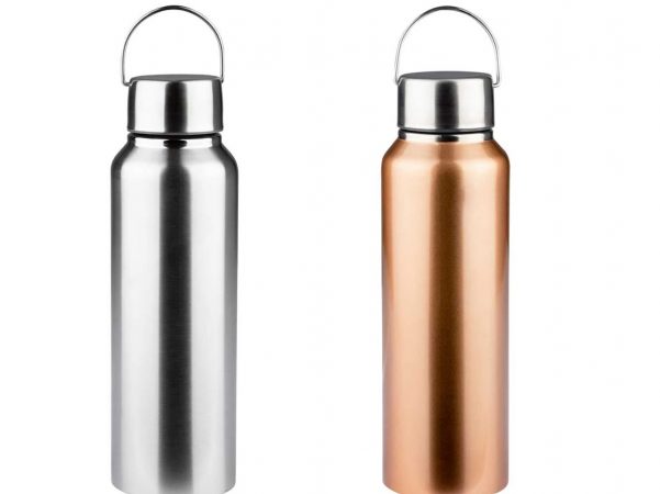 Botella de acero inoxidable que está en Lidl