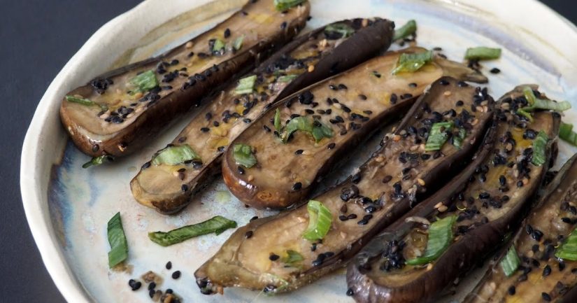 Estas berenjenas al vapor tienen más sabor que al horno 10 Merca2.es berenjenas ottolenghi persucarhipa Merca2.es
