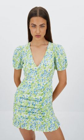 Stradivarius: vestidos a precio de regalo para ir a la última este verano 16 Merca2.es vestido stradivarius