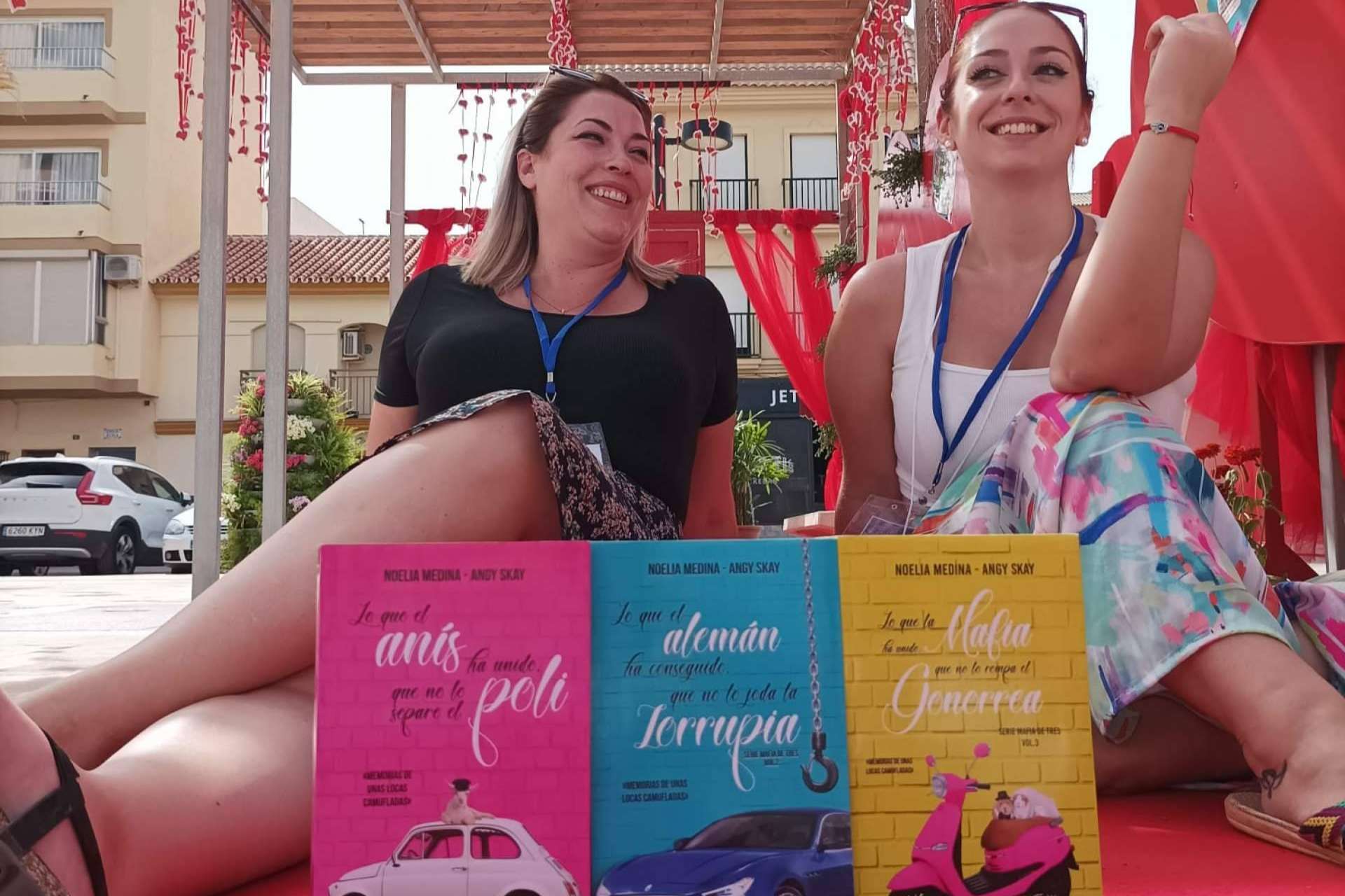 Entrar en el mundo de las risas a través de ‘Mafia de tres’ de la Entre Libros Editorial