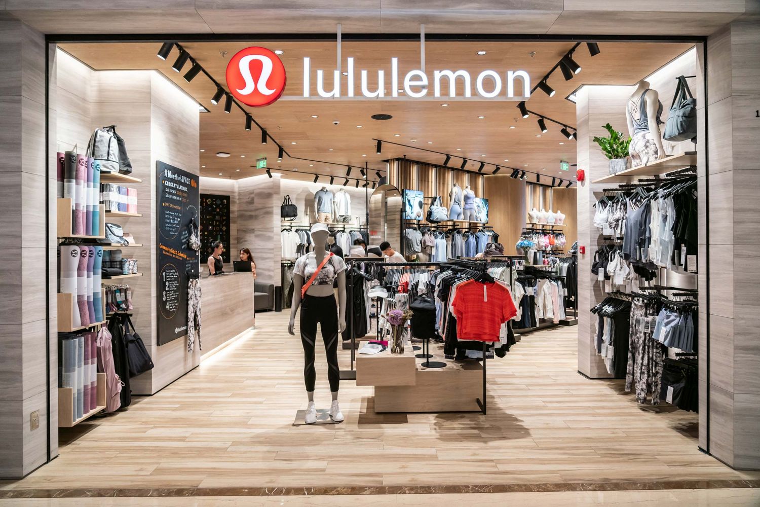 Lululemon se ahoga con sus inventarios ante el rechazo de los clientes