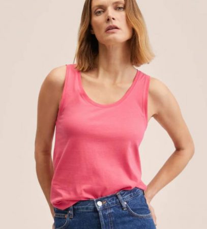 Mango: camisetas básicas a mitad de precio para tener fondo de armario 58 Merca2.es mango 2 Merca2.es