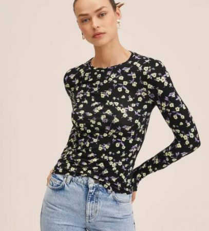 Mango: camisetas básicas a mitad de precio para tener fondo de armario 63 Merca2.es mango 7 Merca2.es