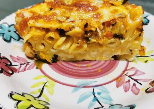 pastel de macarrones y pollo foto principal Merca2.es