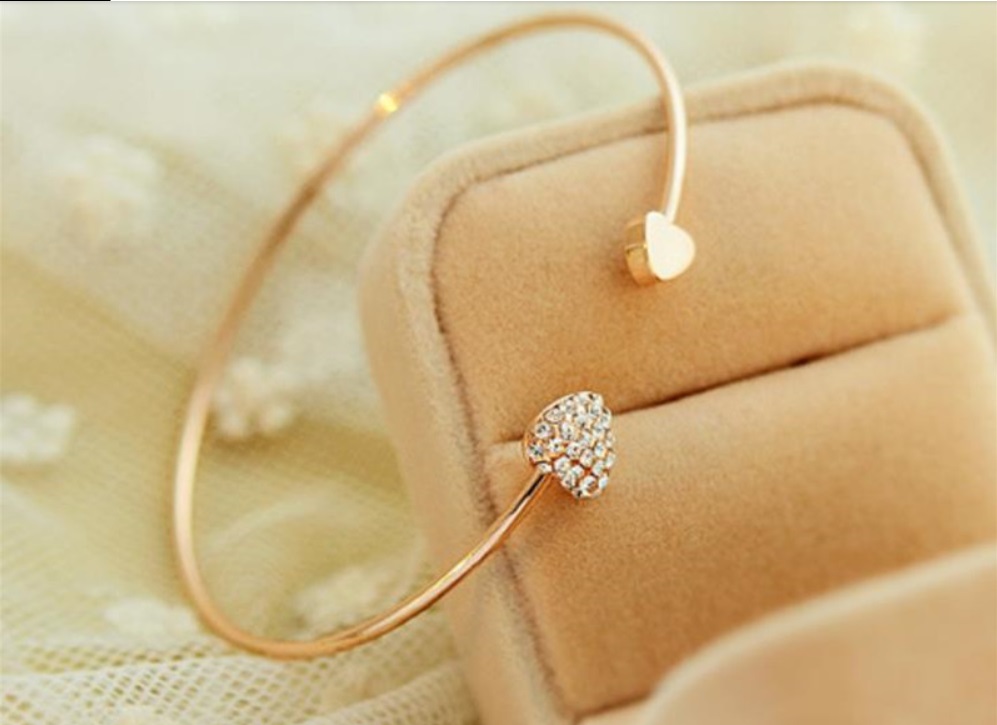 pulsera rígida