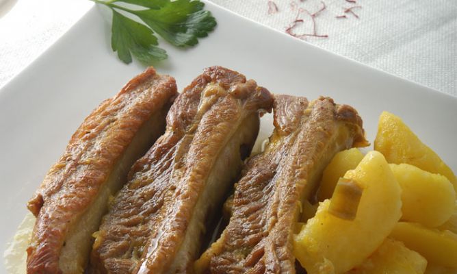 088 guisote de patatas y costilla xl Merca2.es