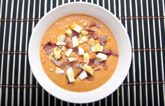 Esta es la manera en la que puedes hacer salmorejo si no tienes pan 