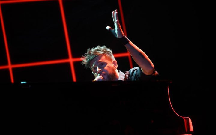 Escribió una canción para Christina Aguilera