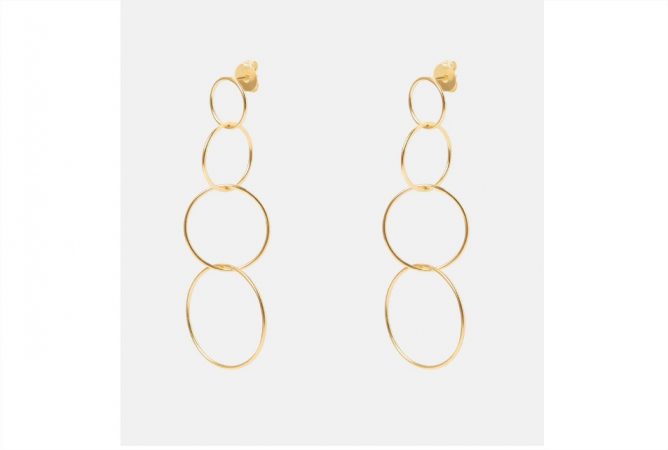 Pendientes largos dorados con cuatro aros el corte inglés
