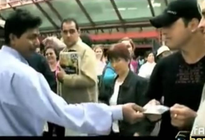 El exconcursante de Operación Triunfo que se encaró con un mantero 6 Merca2.es De incógnito y con gorra se encaró al mantero