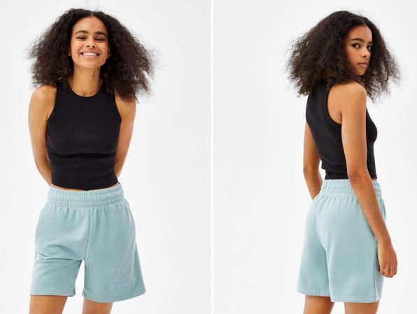 Bermuda felpa bordado de Bershka