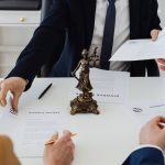 Pablo Espinosa, abogado: «En un divorcio, cuando los hijos alcanzan la mayoría de edad cambian las reglas del juego»