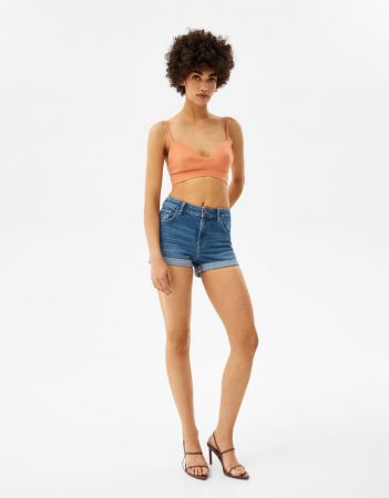 Bershka rebaja un 60% este precioso mono corto 35 Merca2.es bershka 4 Merca2.es