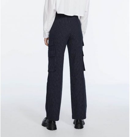 Stradivarius: elegimos las mejores prendas para el entretiempo 33 Merca2.es pantalón Stradivarius