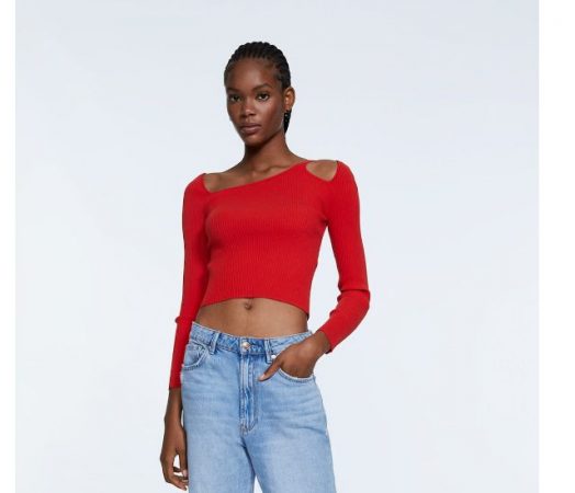 Stradivarius: elegimos las mejores prendas para el entretiempo 35 Merca2.es image 275 Merca2.es