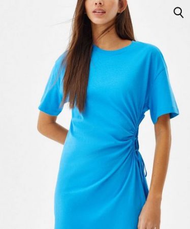 screenshot www.bershka.com 2022.08.06 23 10 17 Merca2.es