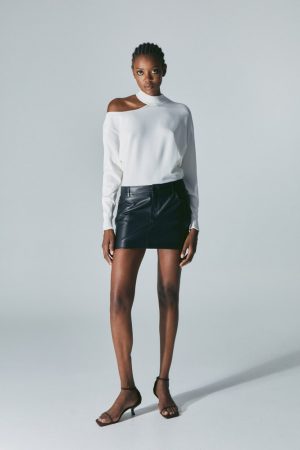 El vestido de Sfera que no te vas a querer quitar en todo el verano 23 Merca2.es sfera 9 Merca2.es