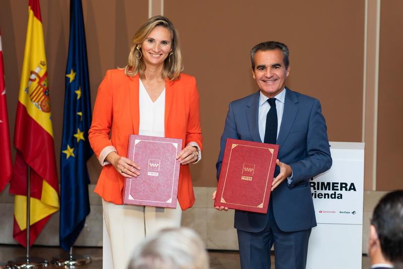 Imagin de CaixaBank ofrecerá hipotecas para jóvenes con el apoyo de la Comunidad de Madrid Imagin de CaixaBank ofrecerá hipotecas para jóvenes con el apoyo de la Comunidad de Madrid