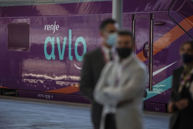 EuropaPress 4258415 tren avlo llega estacion joaquin sorrolla 17 febrero 2022 valencia Merca2.es