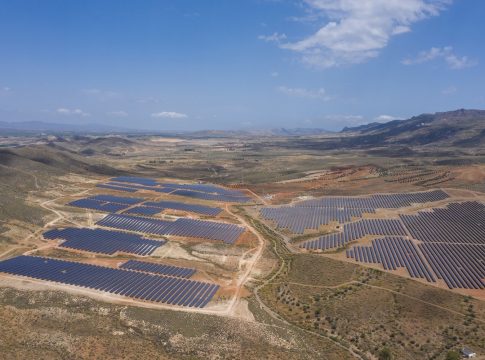 Economía.- Aquila Clean Energy consigue 1.000 millones de financiación para proyectos renovables en España y Portugal Economía.- Aquila Clean Energy consigue 1.000 millones de financiación para proyectos renovables en España y Portugal