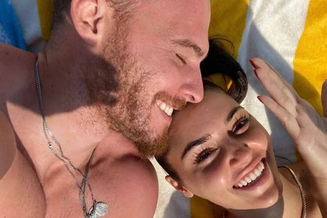La pista que buscaban los fans: ¿Están juntos Hande Erçel y Kerem Bürsin? 46 Merca2.es Hande y Kerem boda Merca2.es
