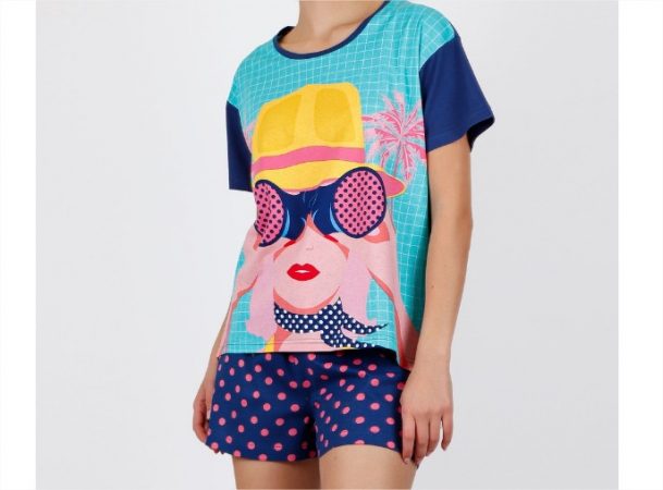 Pijama de mujer corto con manga corta multiestampado