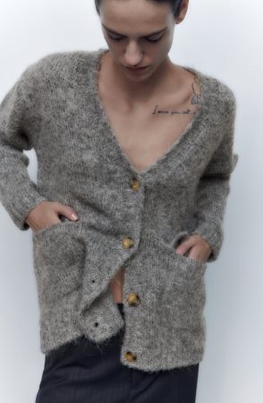 Chaqueta larga punto de Zara